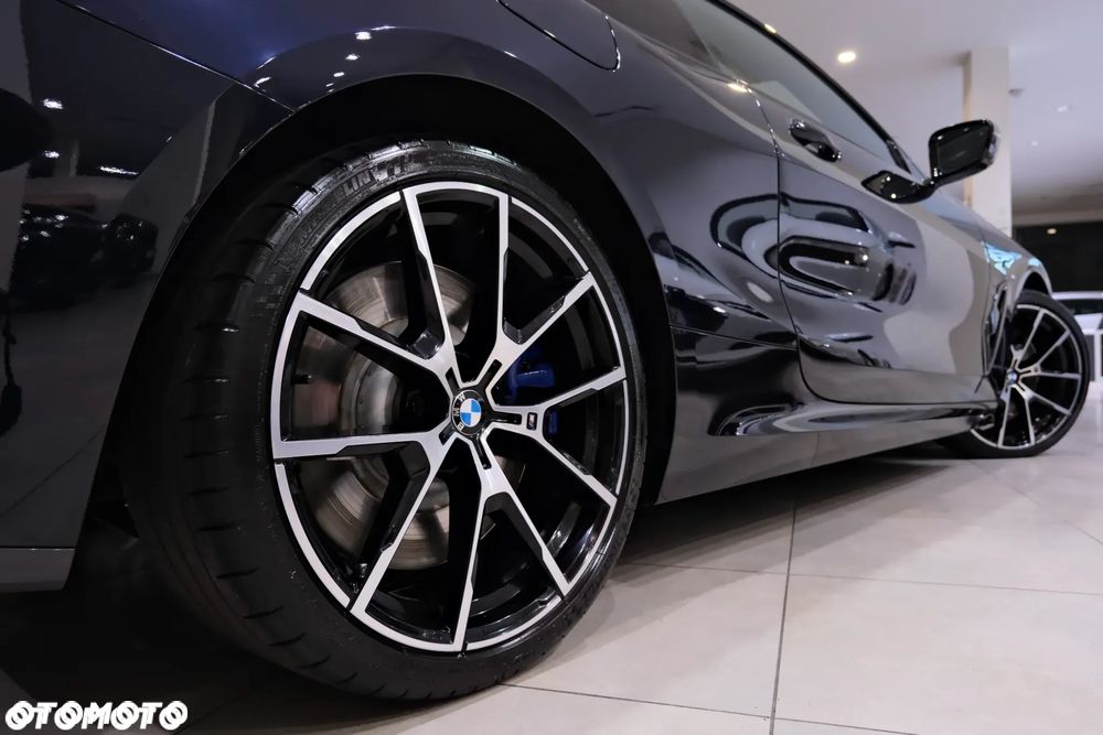 BMW Seria 8 M850i xDrive - 12