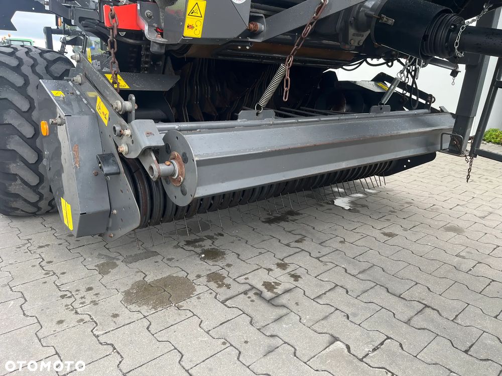 Claas Variant 380 RC Pro - 13