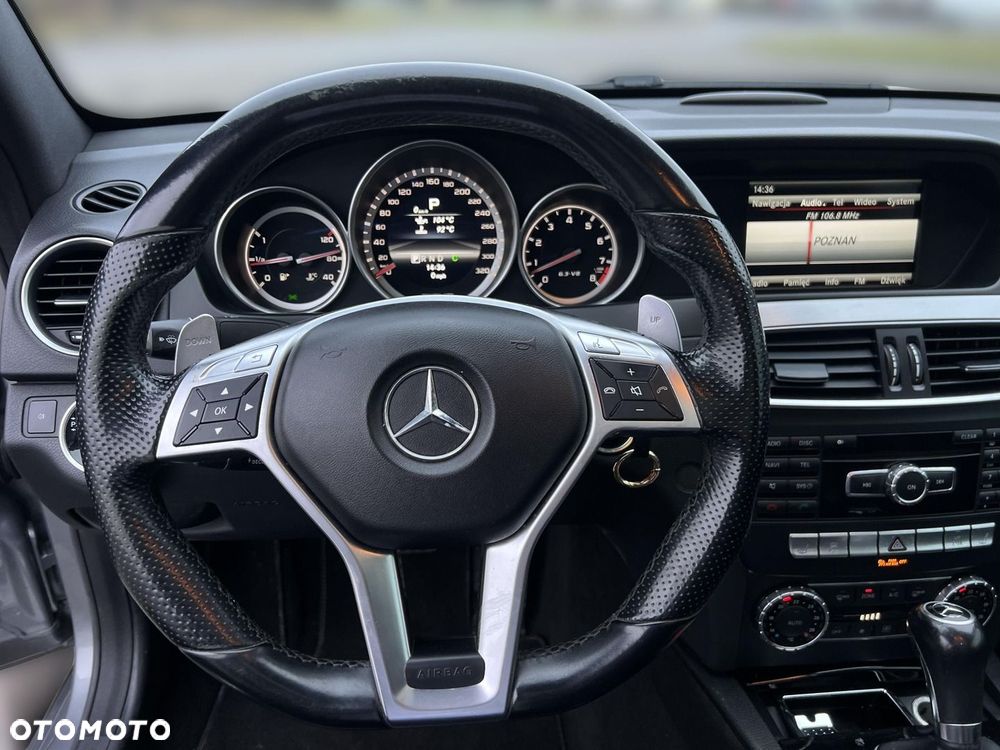 Mercedes-Benz Klasa C 63 AMG - 19