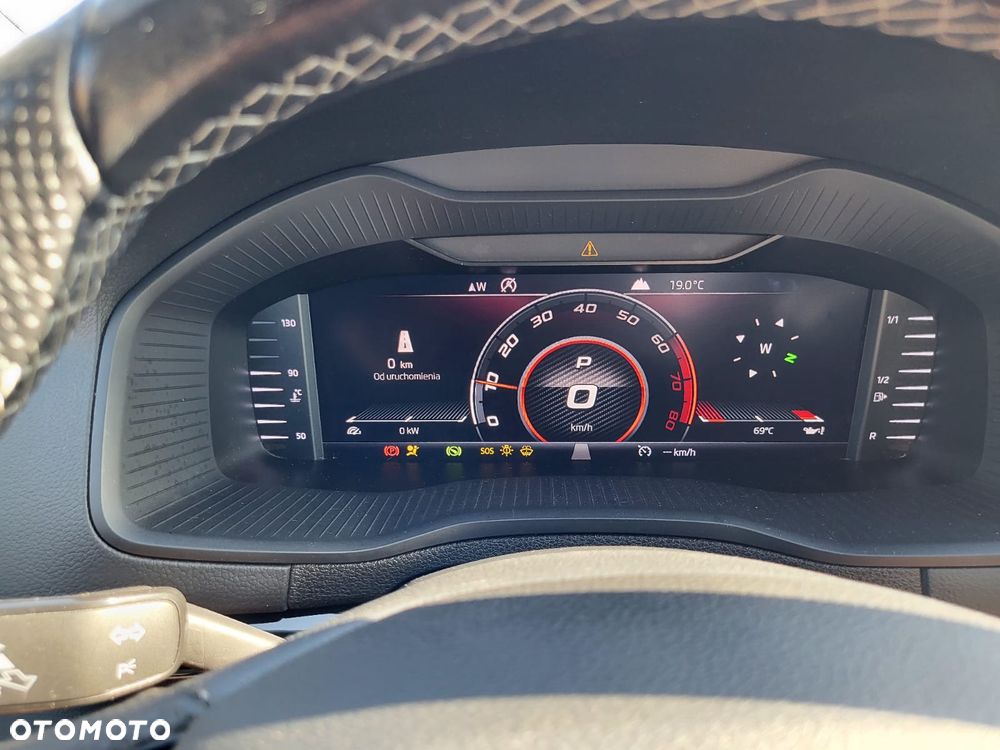 Skoda Karoq 1.5 TSI ACT 4x4 DSG Sportline - 33
