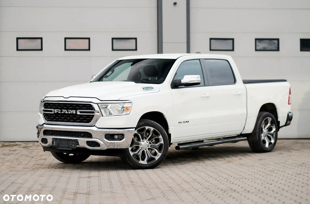 RAM 1500 Crew Cab Shortbed Bighorn - 2