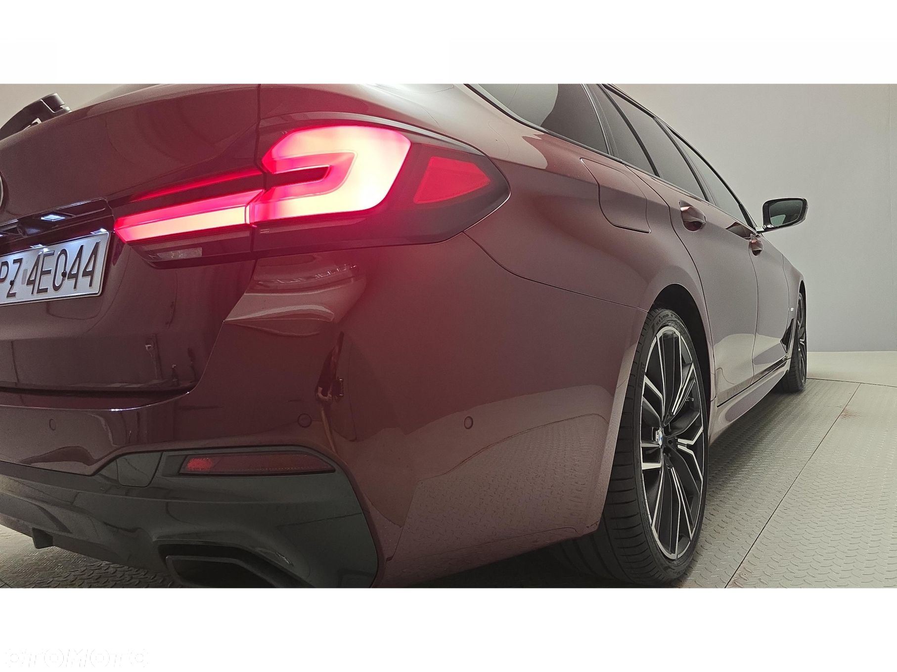 BMW Seria 5 - 33