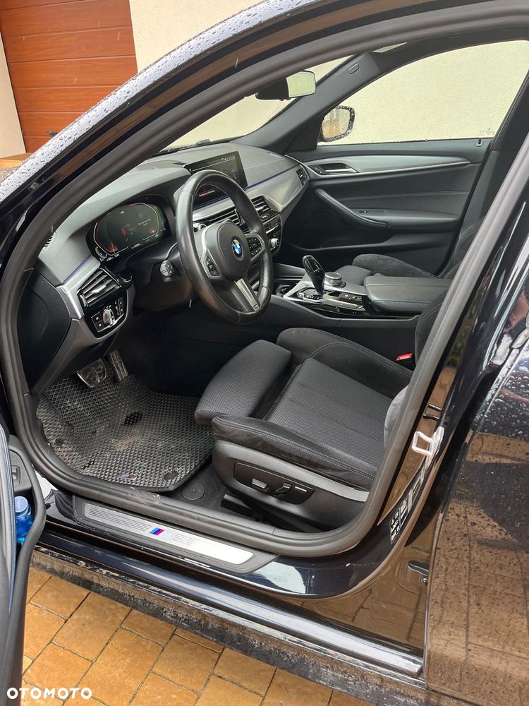 BMW Seria 5 520d xDrive - 3