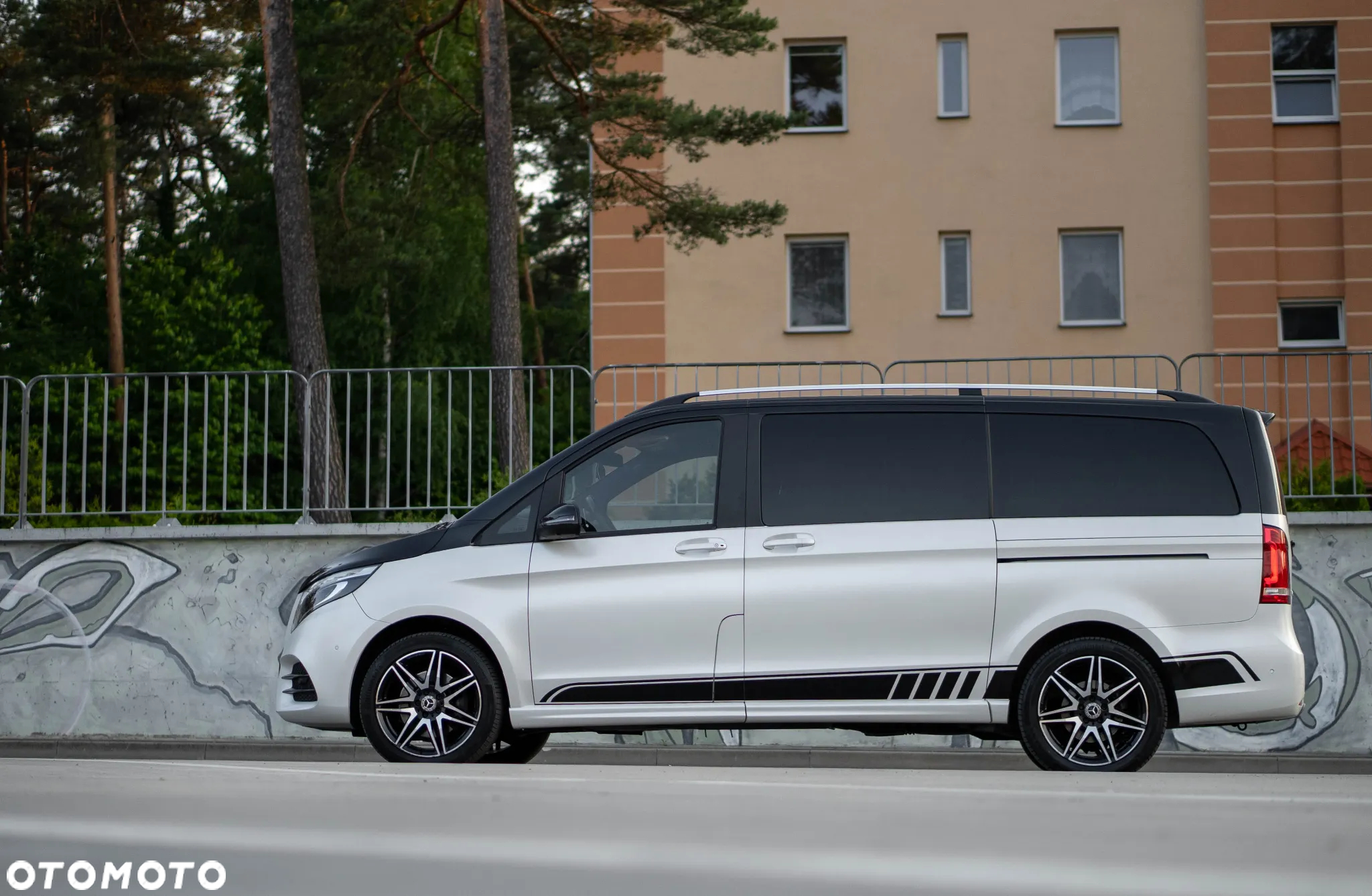 Mercedes-Benz Klasa V 250 d 4-Matic 7G-Tronic (d³ugi) - 12