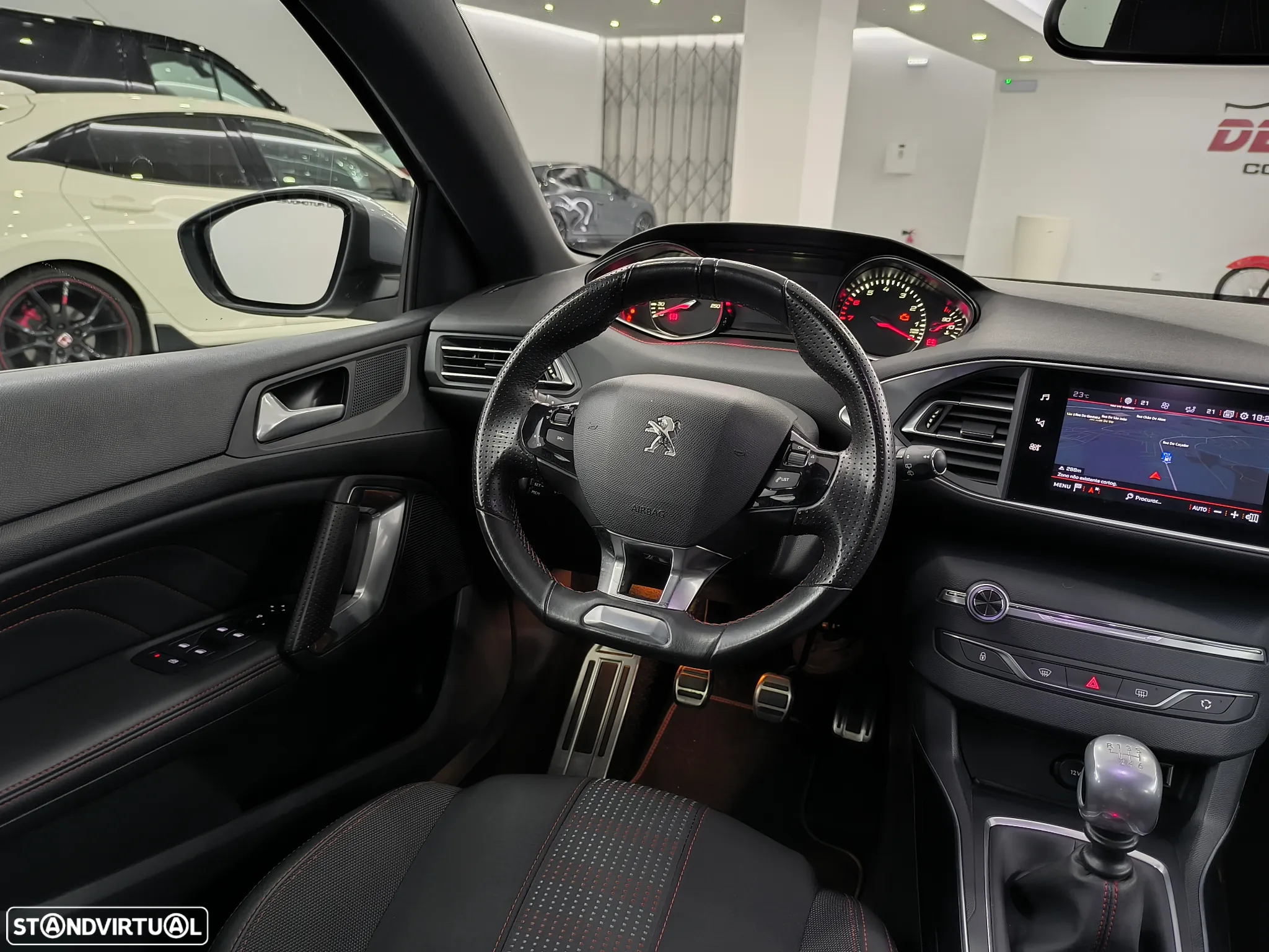 Peugeot 308 1.2 PureTech GT Line - 33