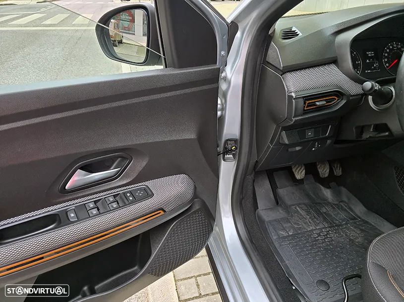 Dacia Sandero 1.0 ECO-G Comfort Bi-Fuel - 11
