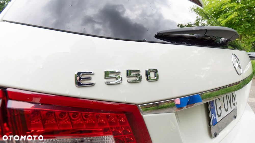 Mercedes-Benz Klasa E 500 BlueEFFICIENCY 7G-TRONIC Avantgarde - 15
