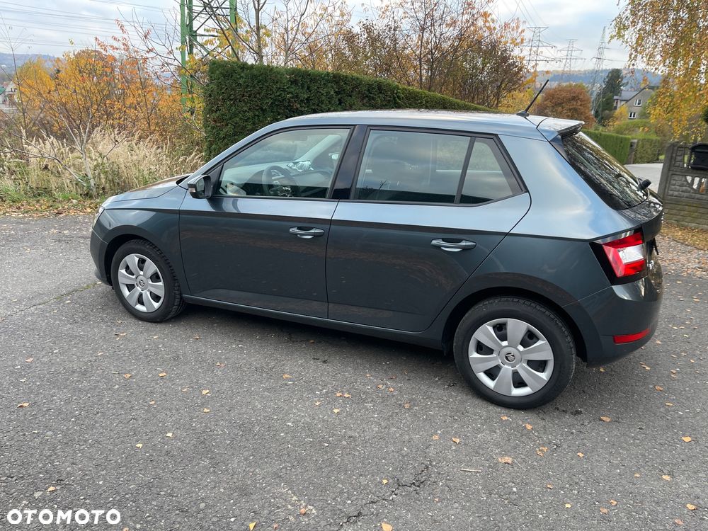 Skoda Fabia 1.0 MPI Active - 11