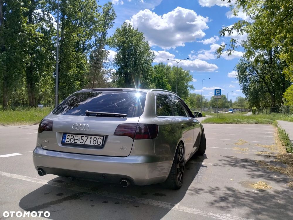 Audi A6 Avant 2.4 Quattro - 8