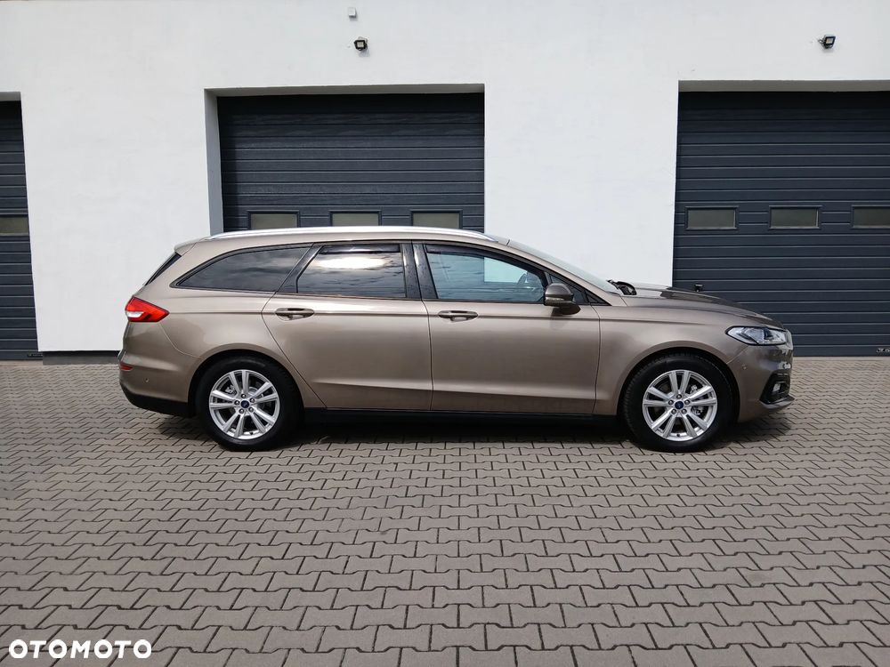 Ford Mondeo 2.0 EcoBlue Titanium - 35