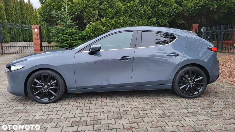 Mazda 3 2.0 mHEV Hikari - 4