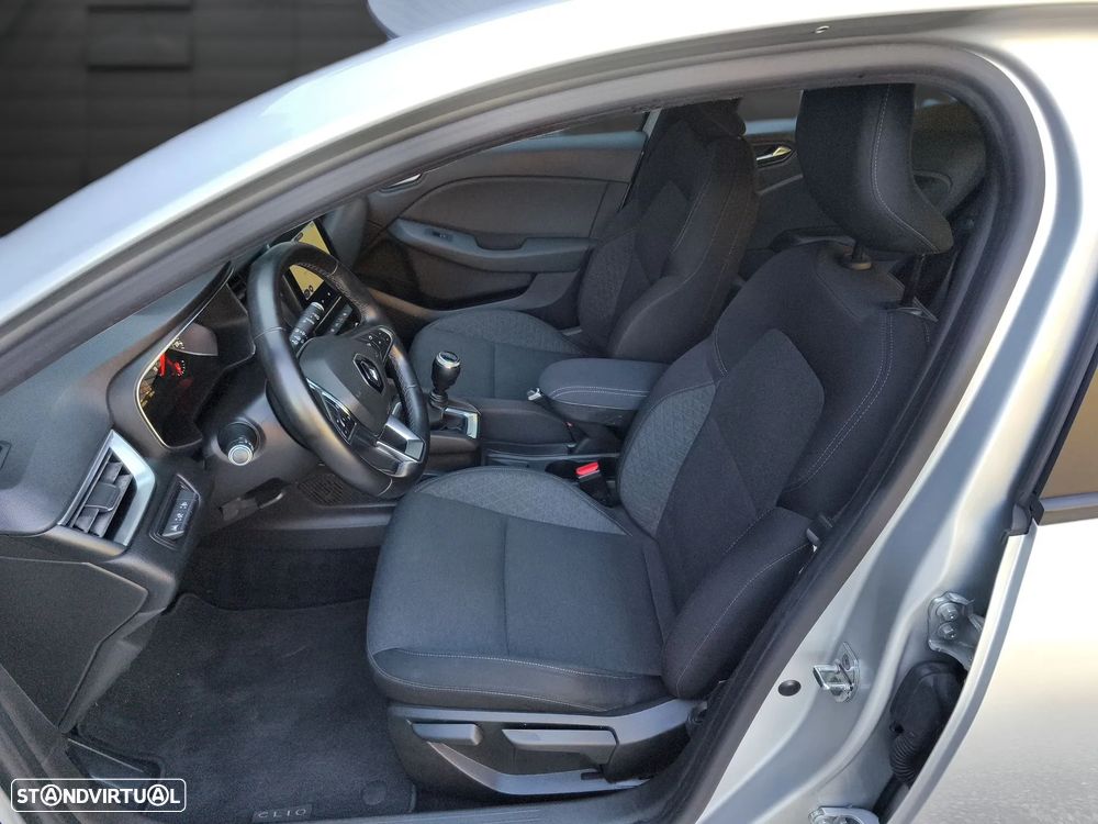 Renault Clio TCe 100 INTENS - 8