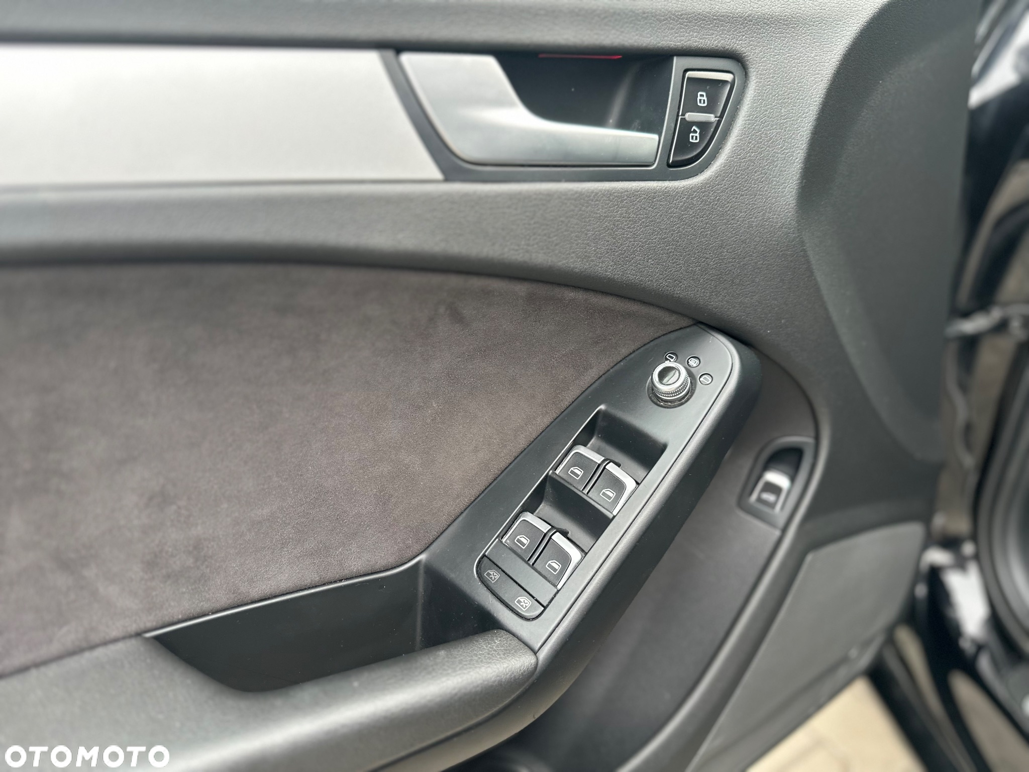 Audi A4 Avant 2.0 TDI DPF multitronic Ambition - 23