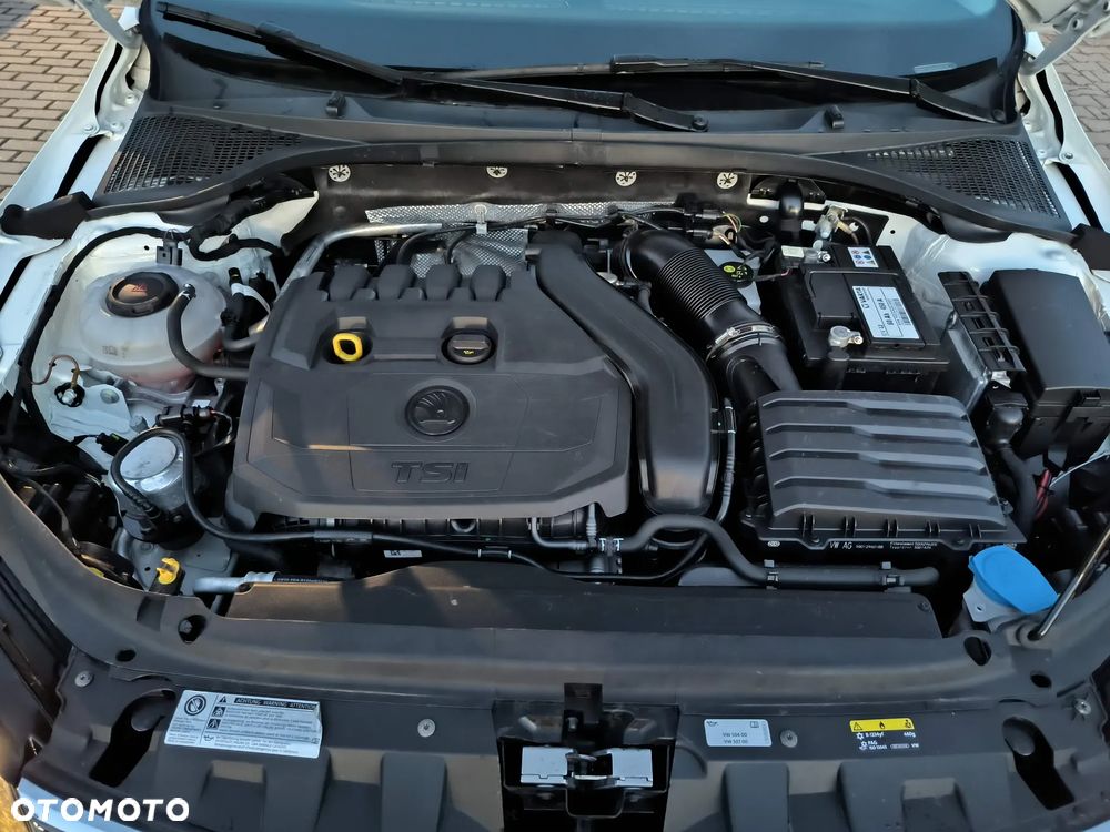 Skoda Octavia 1.5 TSI ACT DSG Sport Edition - 22