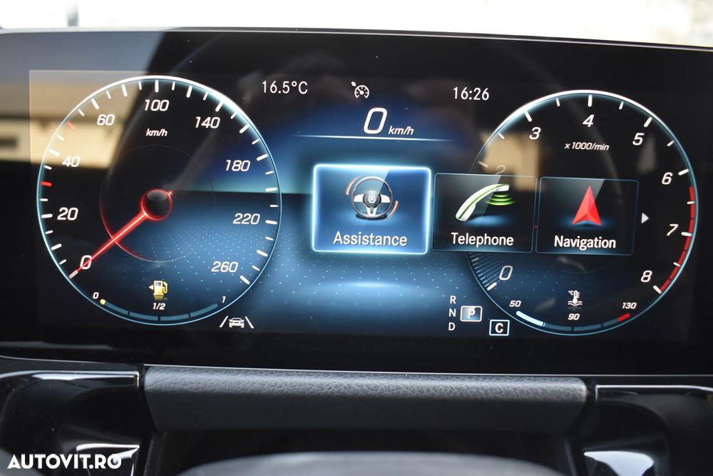 Mercedes-Benz GLA 200 4MATIC Aut. - 30