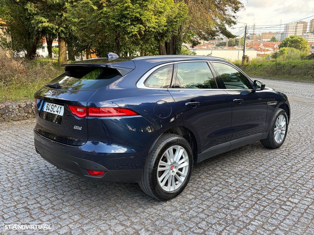 Jaguar F-Pace 2.0 i4D Prestige AWD Aut. - 6