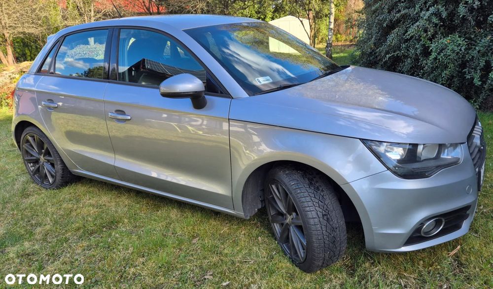 Audi A1 Sportback 1.6 TDI Ambition - 1