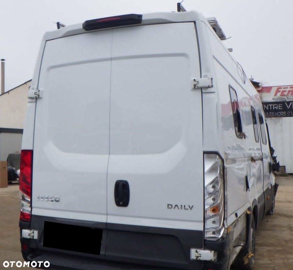 Iveco DAILY  2.3 DIESEL  2017 ROK  KAMPER - 9