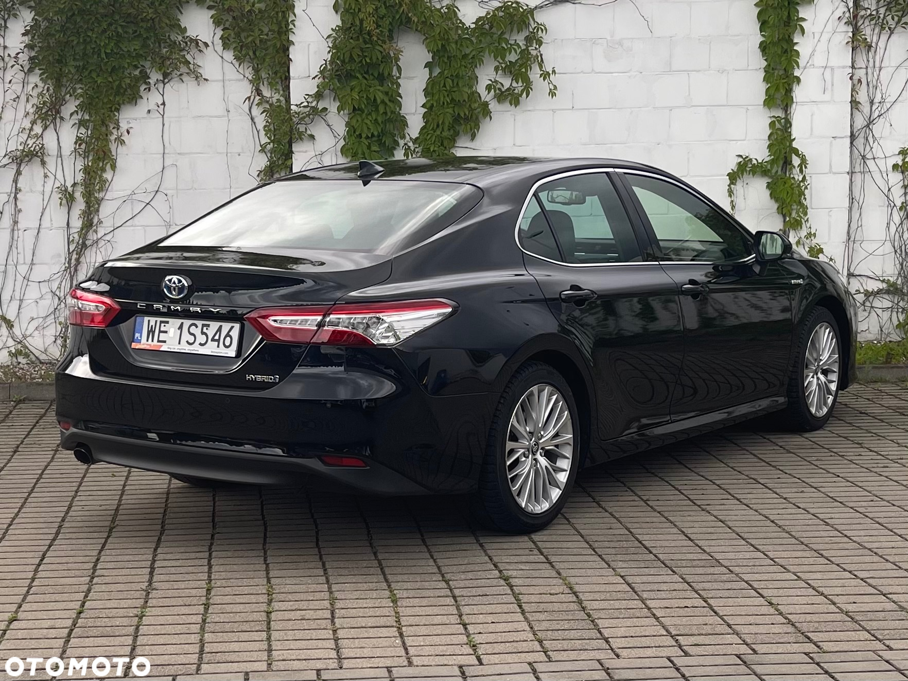 Toyota Camry 2.5 Hybrid Executive CVT - 4