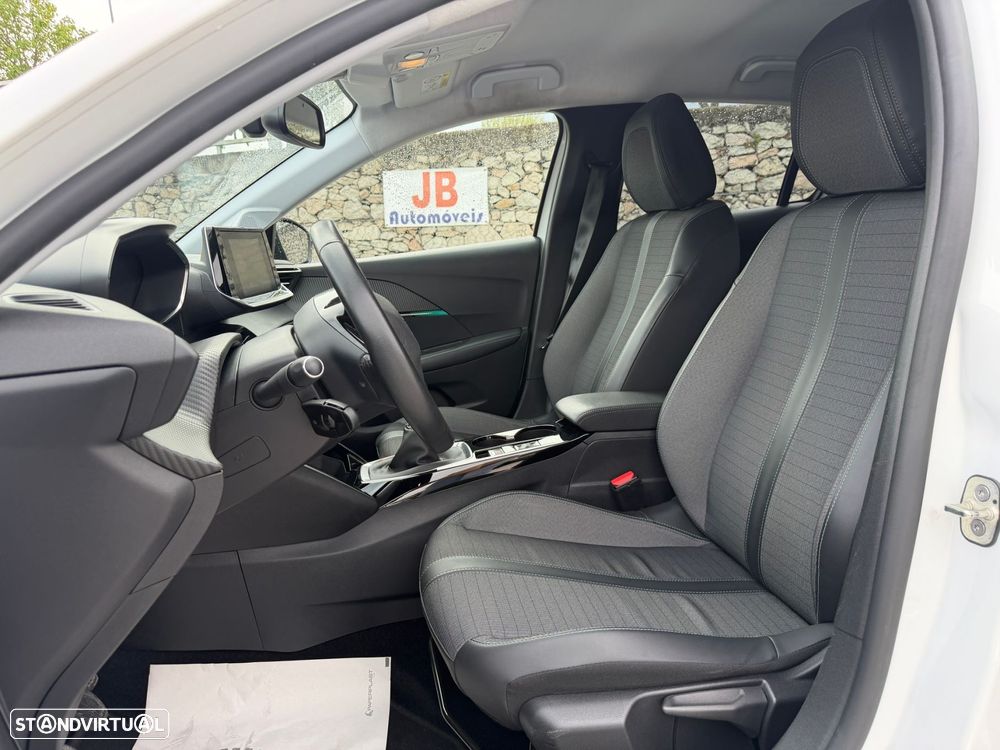 Peugeot 208 1.2 PureTech Allure - 9