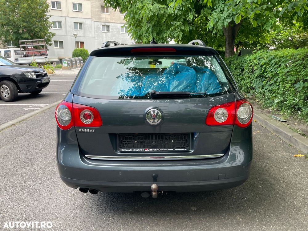 Volkswagen Passat 2.0 TDI DPF Sportline - 4