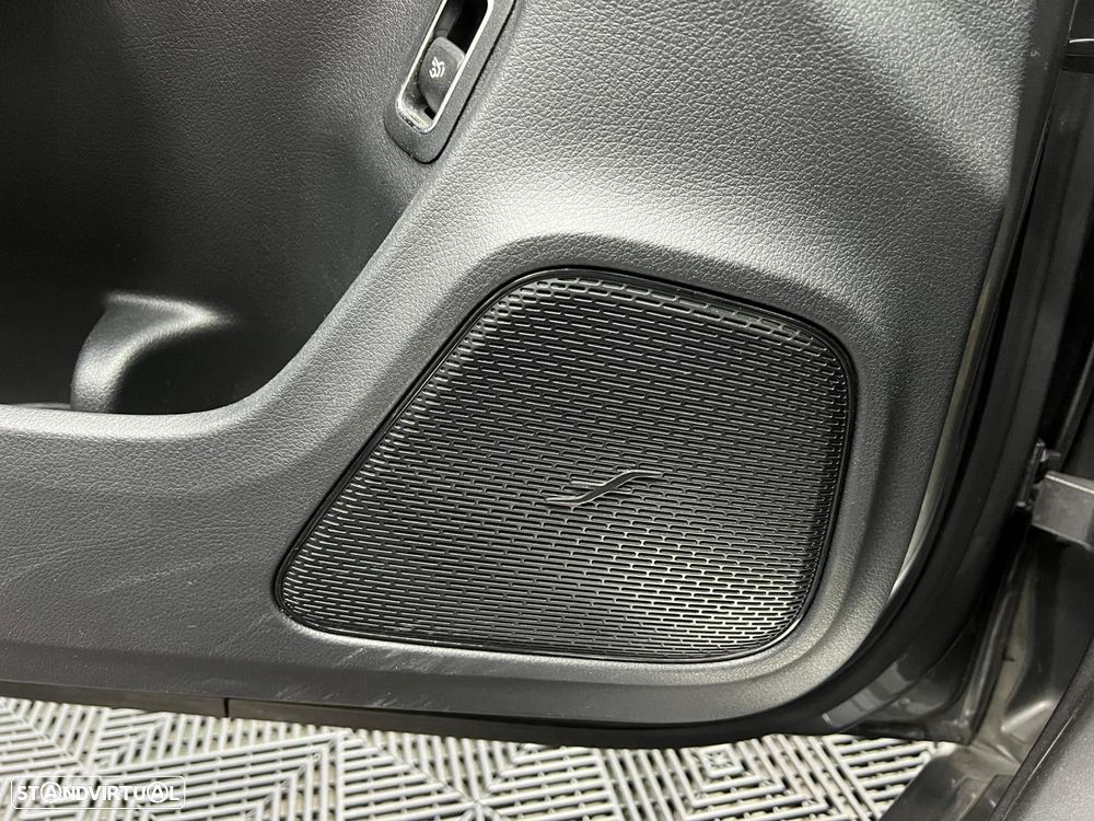 Mercedes-Benz A 180 Limousine d AMG Line Aut. - 43