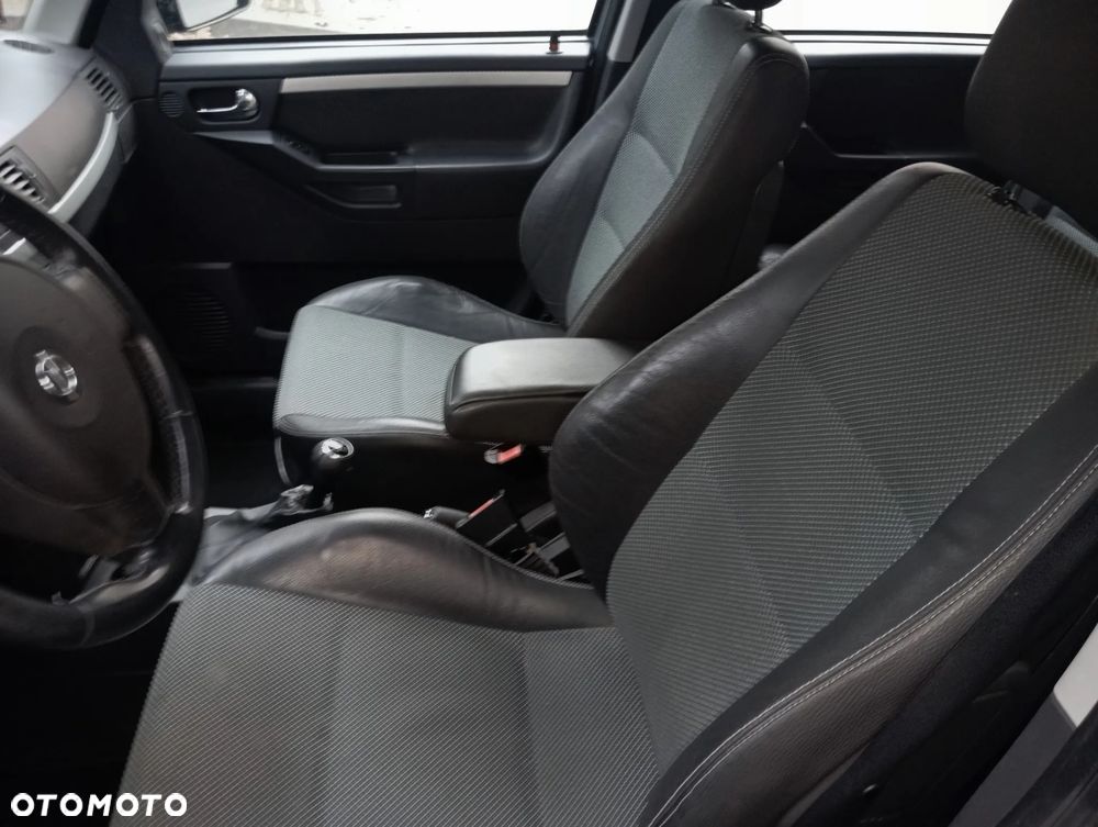 Opel Meriva 1.3 CDTI Enjoy - 10