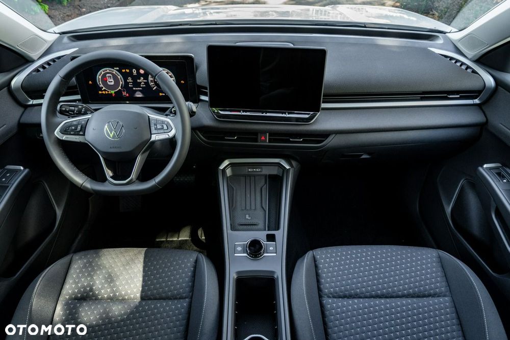 Volkswagen T-Roc - 23