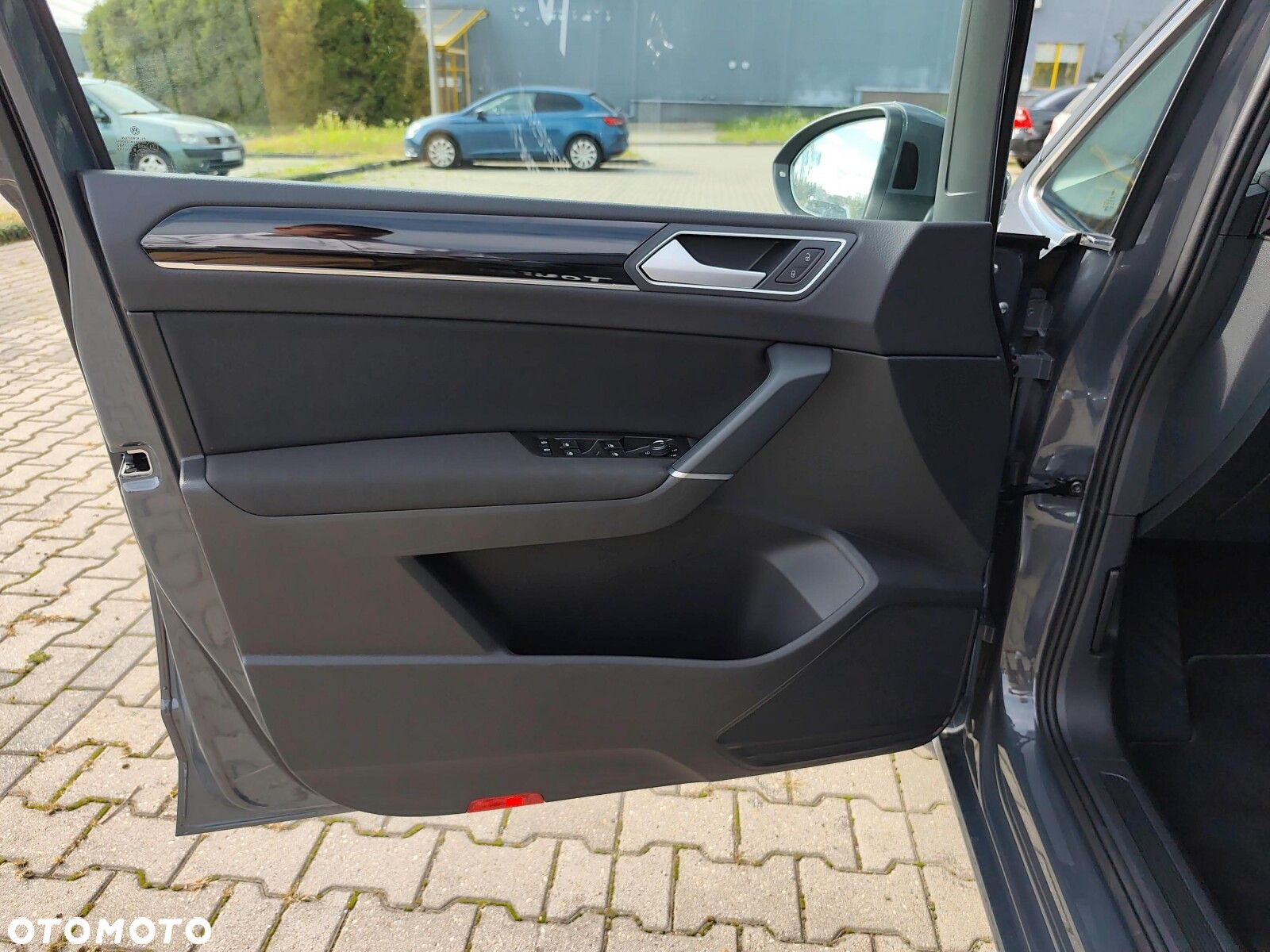 Volkswagen Touran 1.5 TSI EVO Highline DSG - 10