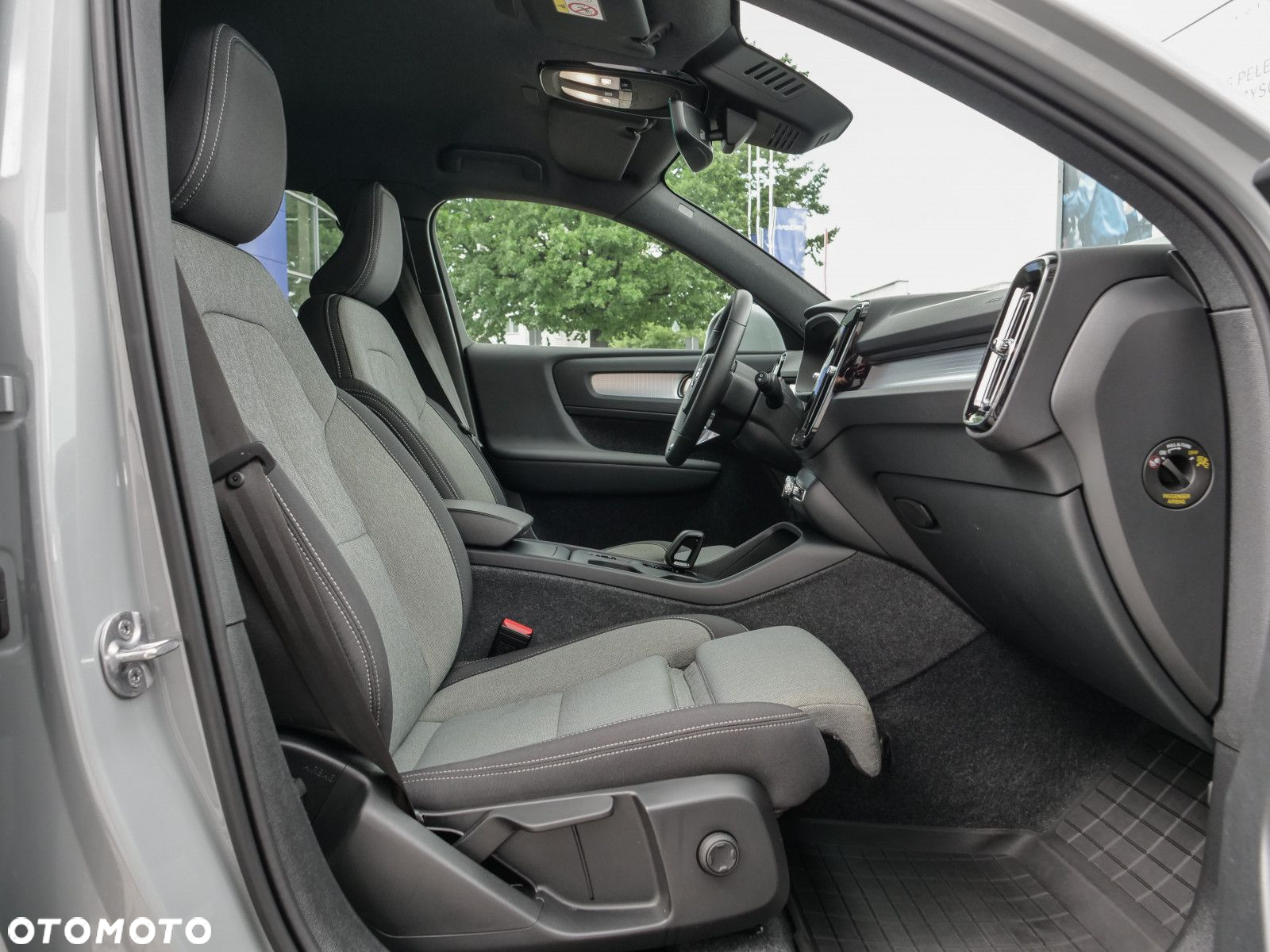 Volvo XC 40 - 29