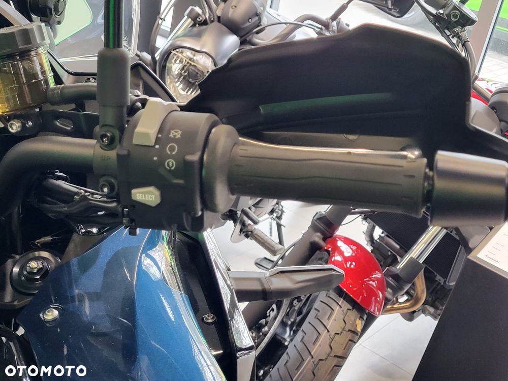 Kawasaki Versys 1000 - 10