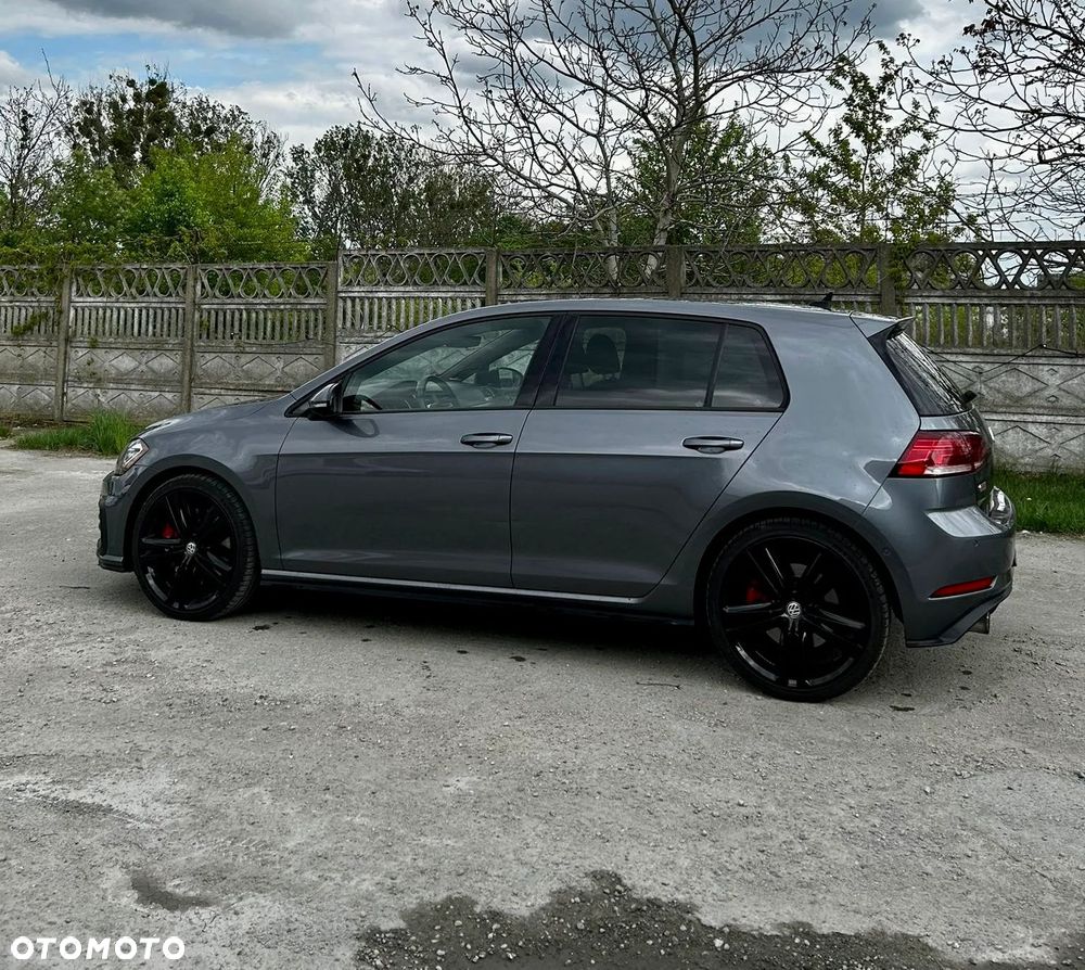 Volkswagen Golf 2.0 TSI GTI TCR DSG - 5