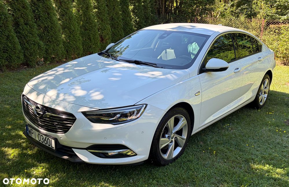 Opel Insignia 2.0 CDTI Cosmo - 1