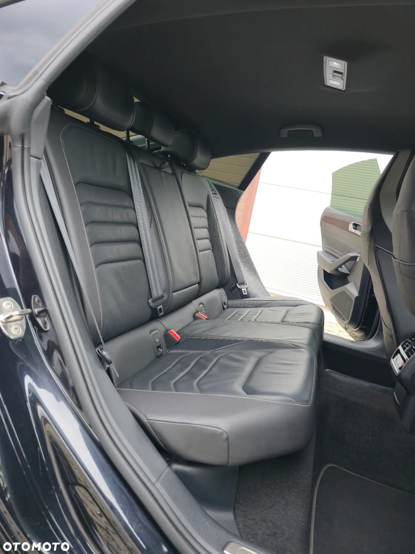 Volkswagen Arteon 2.0 TDI 4Motion R-Line DSG - 26