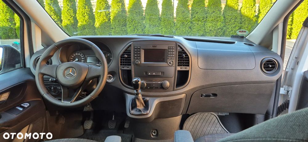Mercedes-Benz Vito Mixto 447.701 - 9