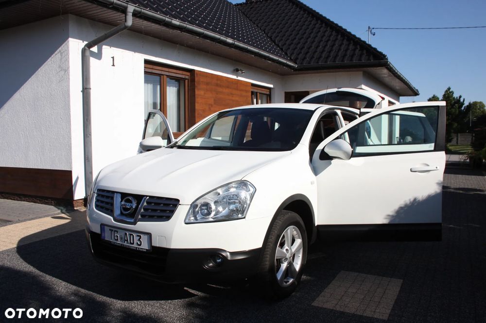 Nissan Qashqai 2.0 tekna - 1