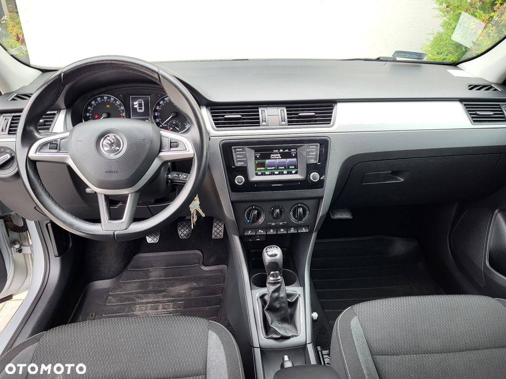 Skoda Rapid 2016 photo 4