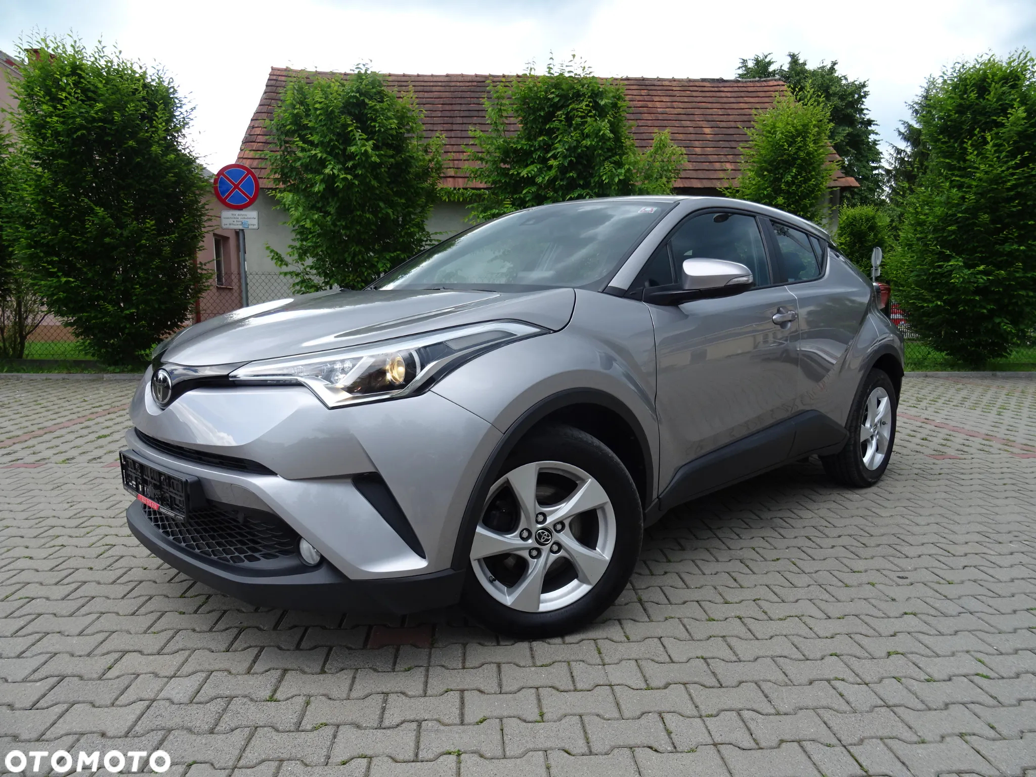 Toyota C-HR 1.2 T Premium - 10