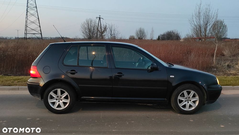 Volkswagen Golf 1.9 TDI Comfortline - 2