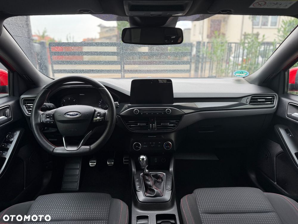 Ford Focus 2.0 TDCi ST-Line Red ASS - 32
