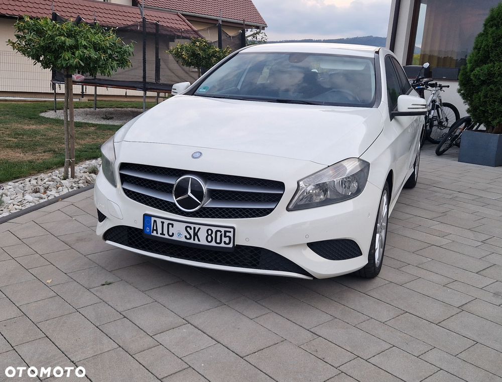 Mercedes-Benz Klasa A 180 CDI (BlueEFFICIENCY) - 9