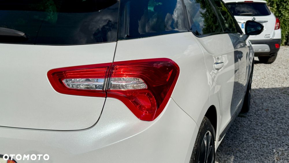 Citroën DS5 HDi 165 Business - 14