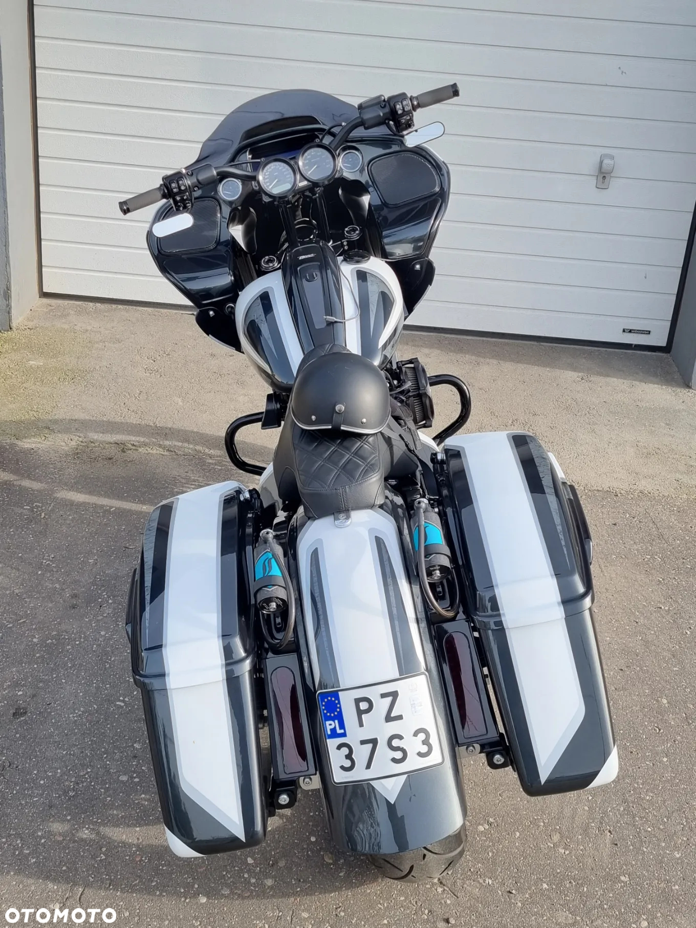 Harley-Davidson Touring Road Glide - 4