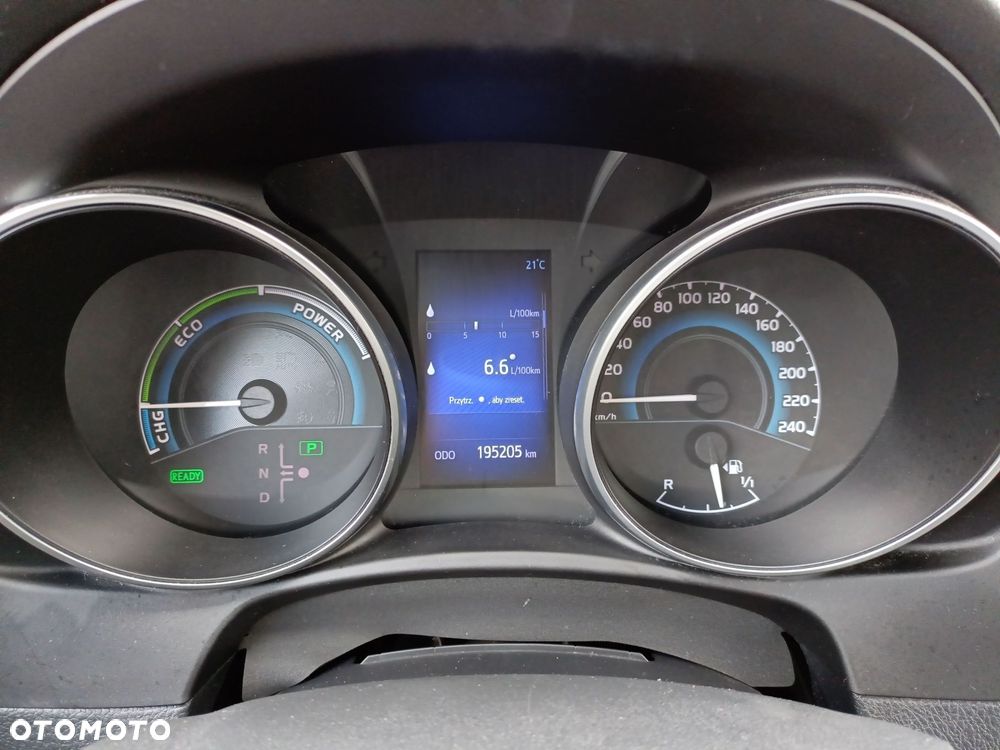 Toyota Auris Hybrid 135 Comfort - 17