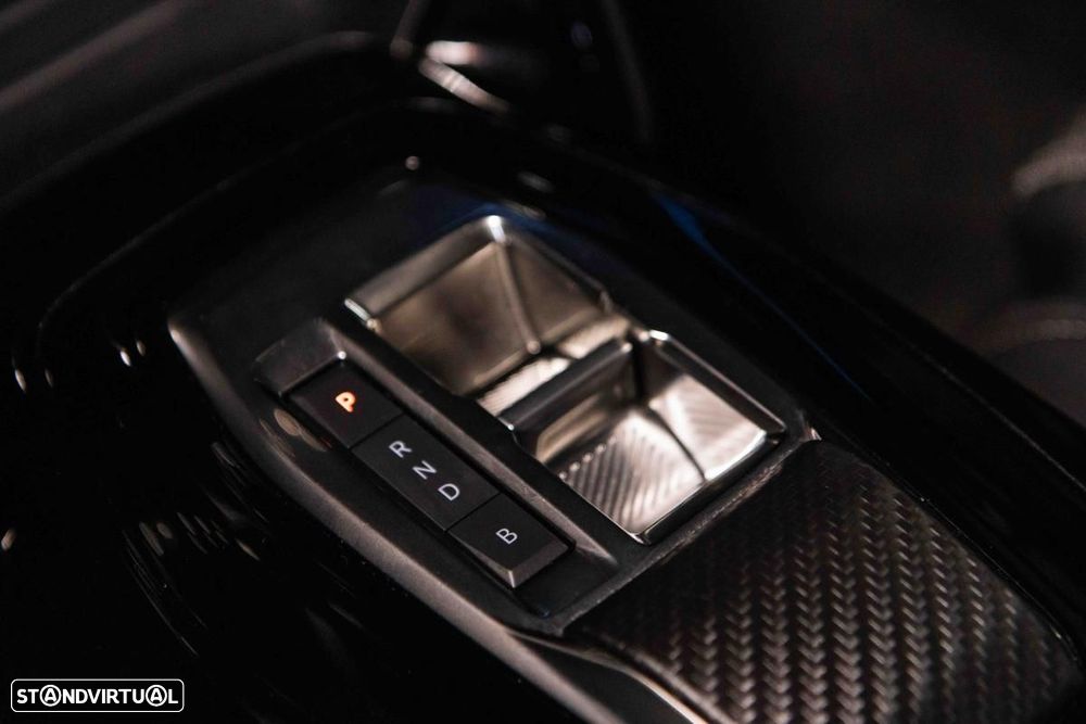 Peugeot e-2008 50 kWh GT - 35