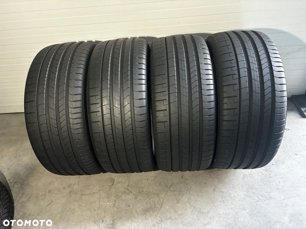 Opony letnie Pirelli P-Zero PZ4 - 265/40R21 - 1