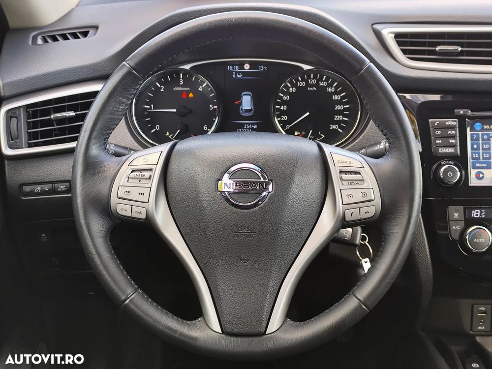 Nissan X-Trail 1.6 dCi ALL-MODE 4x4i 360 - 31