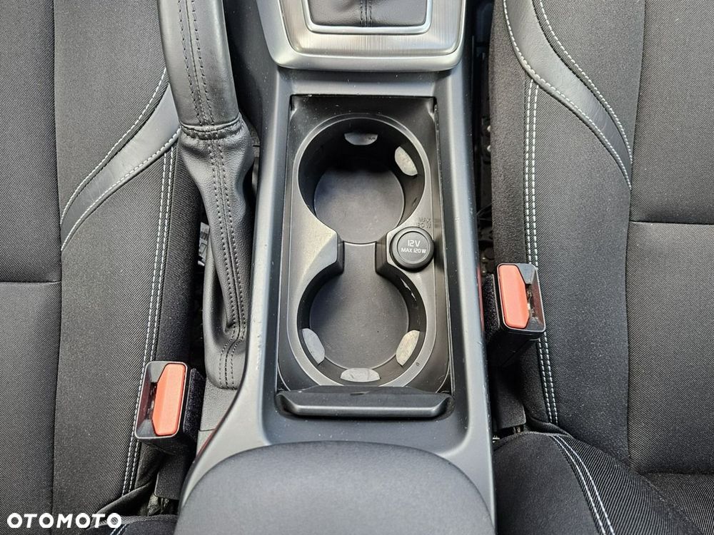 Volvo V40 D2 Momentum - 31