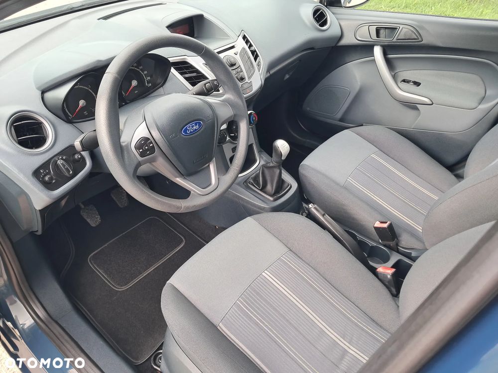 Ford Fiesta 1.25 Ambiente - 12