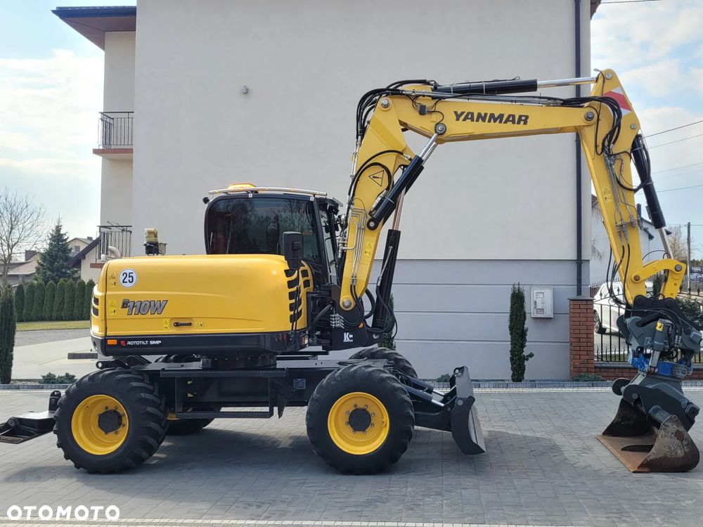 Yanmar B110W / ROTOTILT ze szczypcami / przyczepa / - 5